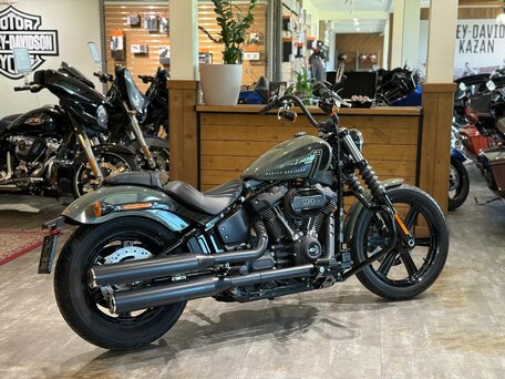 2021 Harley-Davidson Street Bob, зелёный, 1890000 рублей, вид 4