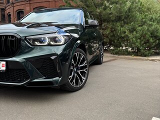 2021 BMW X5 M Competition III (F95), зелёный, 11000000 рублей, вид 1