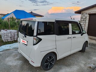 2017 Toyota Tank I, белый, 855000 рублей, вид 3