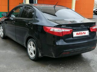 2012 Kia Rio III, чёрный, 650000 рублей, вид 2
