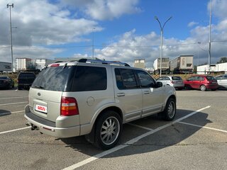 2005 Ford Explorer III, серебристый, 700000 рублей, вид 3