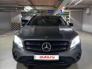 2019 Mercedes-Benz GLA 200 I (X156) Рестайлинг, серый, 2300000 рублей, вид 3