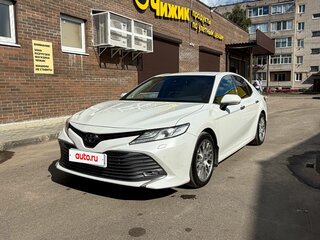 2019 Toyota Camry VIII (XV70), белый, 2250000 рублей, вид 1