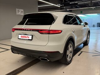 2019 Porsche Cayenne III, белый, 5250000 рублей, вид 3