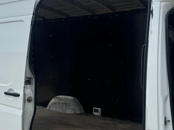2011 Mercedes-Benz Sprinter, белый, 1800000 рублей - вид 19