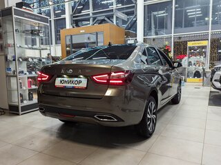 2026 Lada (ВАЗ) Vesta I Рестайлинг (NG), коричневый, 2130000 рублей, вид 4
