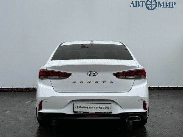 2019 Hyundai Sonata VII (LF) Рестайлинг, белый, 1615000 рублей - вид 5