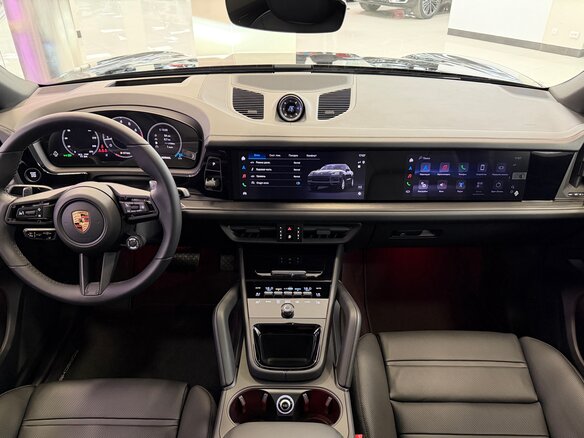 2026 Porsche Cayenne Coupé III Рестайлинг, чёрный, 17995000 рублей - вид 7