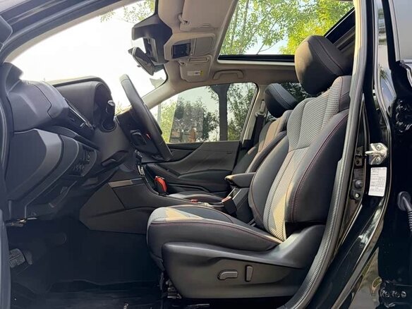 2022 Subaru Forester V Рестайлинг, чёрный, 3250000 рублей - вид 10