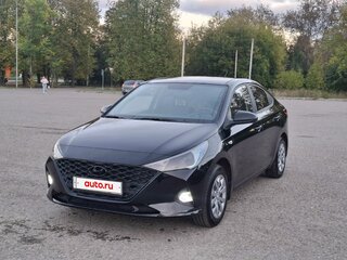 2021 Hyundai Solaris II Рестайлинг, чёрный, 1695000 рублей, вид 2