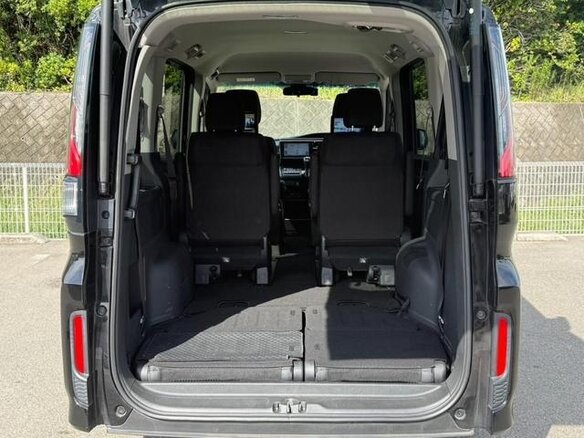 2022 Honda Stepwgn Spada V Рестайлинг, чёрный, 1850000 рублей - вид 10