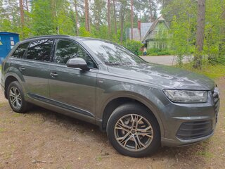 2016 Audi Q7 II (4M), серый, 3800000 рублей, вид 1