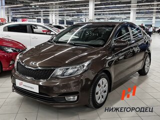 2016 Kia Rio III Рестайлинг, коричневый, 1220000 рублей, вид 1