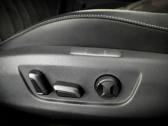 2022 Skoda Superb III Рестайлинг, чёрный - вид 23