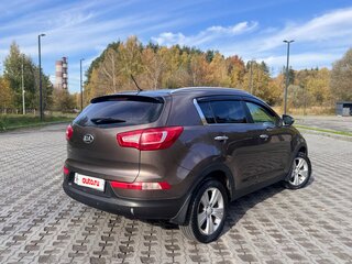 2013 Kia Sportage III, коричневый, 910000 рублей, вид 4