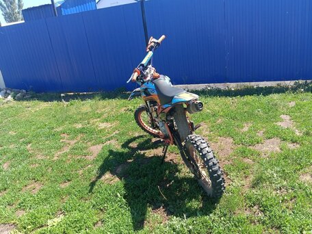 2023 Kayo Evolution YX140EM, красный, 85000 рублей, вид 3