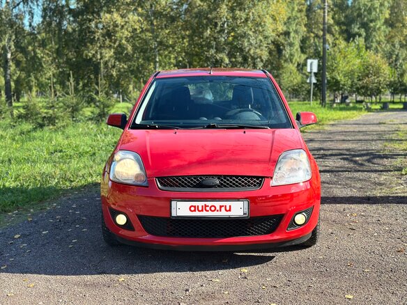 2007 Ford Fiesta Mk5, красный, 299000 рублей - вид 1
