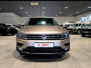2017 Volkswagen Tiguan II, бежевый, 1859000 рублей, вид 3
