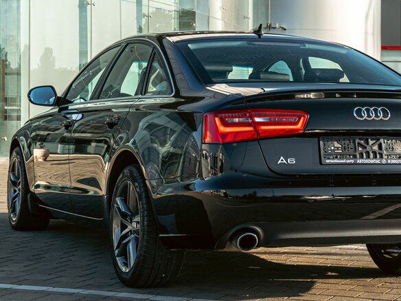 2014 Audi A6 IV (C7), чёрный, 1435000 рублей - вид 9