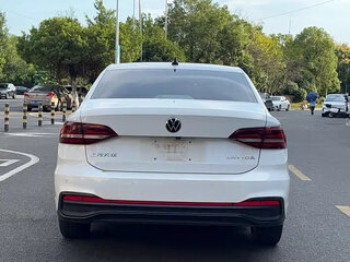 2023 Volkswagen Lavida III Рестайлинг, белый, 1150004 рублей, вид 5