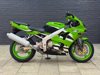 2002 Kawasaki ZX-6R Ninja, зелёный, 455000 рублей, вид 3
