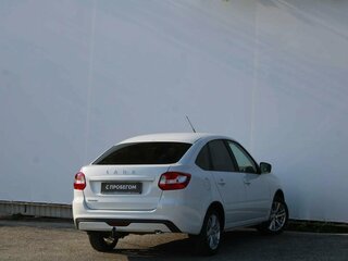 2023 Lada (ВАЗ) Granta I Рестайлинг, белый, 700000 рублей, вид 4