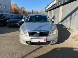 2012 Skoda Octavia II (A5) Рестайлинг, серебристый, 782317 рублей, вид 2