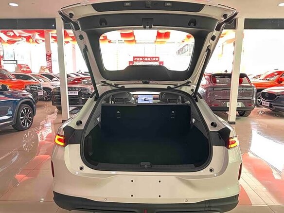 2026 Changan Qiyuan A06 28.39 kWh, белый, 2590000 рублей - вид 9