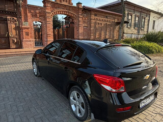 2011 Chevrolet Cruze I, чёрный, 800000 рублей, вид 4