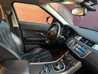 2011 Land Rover Range Rover Evoque 6-speed I, красный, 1700000 рублей, вид 5