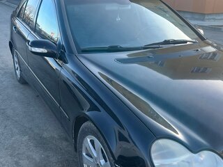 2002 Mercedes-Benz C-Класс 200 II (W203), чёрный, 500000 рублей, вид 5
