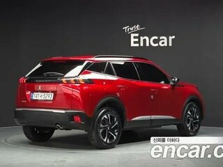 2023 Peugeot 2008 II, пурпурный, 1895000 рублей, вид 3