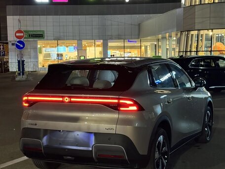 2026 Changan Qiyuan Q05 51.9 kWh II, серебристый, 2499000 рублей, вид 3