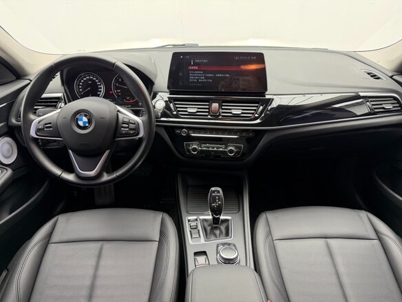 2023 BMW 1 серии 120i III (F52) Рестайлинг, белый, 1680007 рублей - вид 9