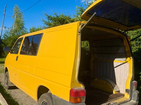 1998 Volkswagen Transporter, жёлтый, 490000 рублей, вид 3