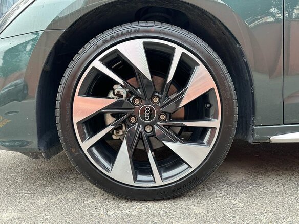 2023 Audi A3 35 TFSI Long IV (8Y), зелёный - вид 13