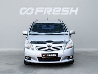 2011 Toyota Verso I, серебристый, 945000 рублей, вид 3