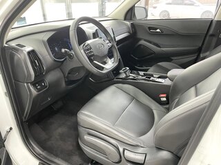 2023 Hyundai ix35 II Рестайлинг, белый, 1600000 рублей, вид 4