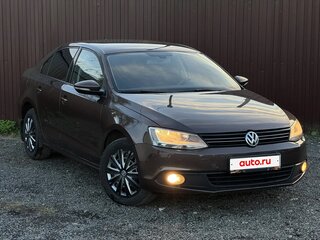 2014 Volkswagen Jetta VI, коричневый, 899777 рублей, вид 3