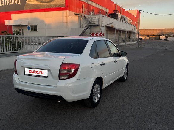 2020 Lada (ВАЗ) Granta I Рестайлинг, белый - вид 4