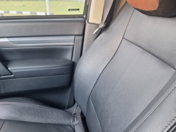 2015 Mitsubishi Pajero IV Рестайлинг 2, белый, 2330000 рублей - вид 22