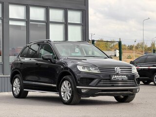 2016 Volkswagen Touareg II Рестайлинг, чёрный, 2350000 рублей, вид 4