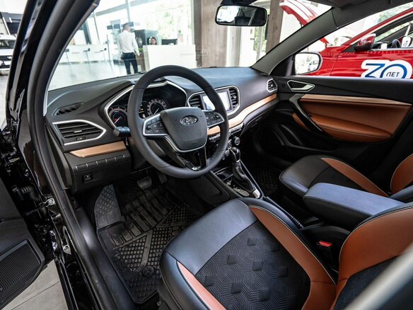2026 Lada (ВАЗ) Vesta Cross I Рестайлинг (NG), чёрный - вид 10