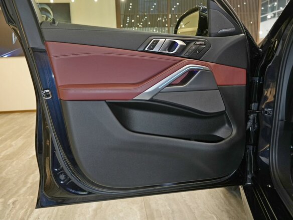 2020 BMW X6 30d III (G06), синий, 7080000 рублей - вид 18