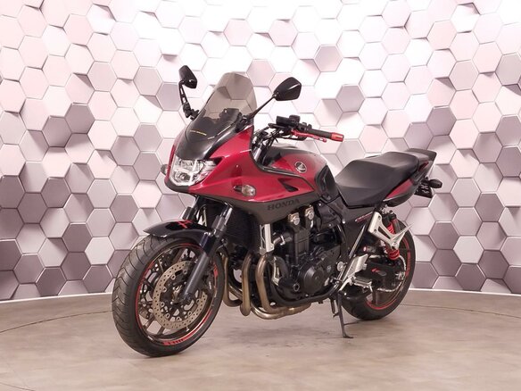 2015 Honda CB 1300, серый, 875000 рублей - вид 1