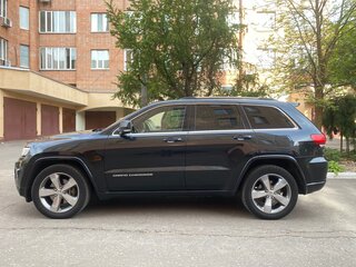 2014 Jeep Grand Cherokee IV (WK2) Рестайлинг, чёрный, 3750000 рублей, вид 4