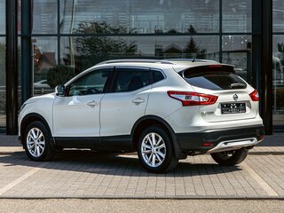 2017 Nissan Qashqai II, серебристый, 1415000 рублей, вид 4