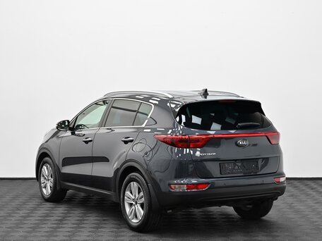 2018 Kia Sportage IV, серый, 1599000 рублей, вид 4