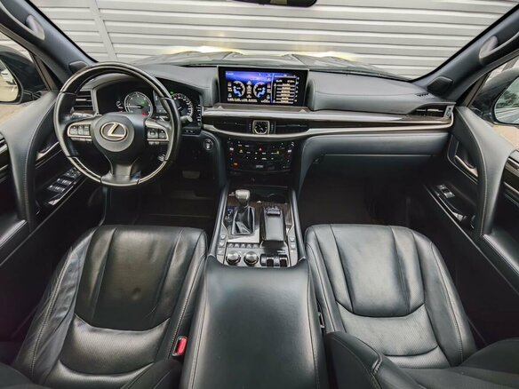 2019 Lexus LX 450d III Рестайлинг 2, серый, 7974000 рублей - вид 10