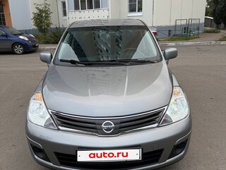 2011 Nissan Tiida I Рестайлинг, серый, 700000 рублей, вид 3